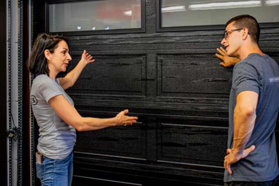 Distribution BD Advisor with garage door consumer